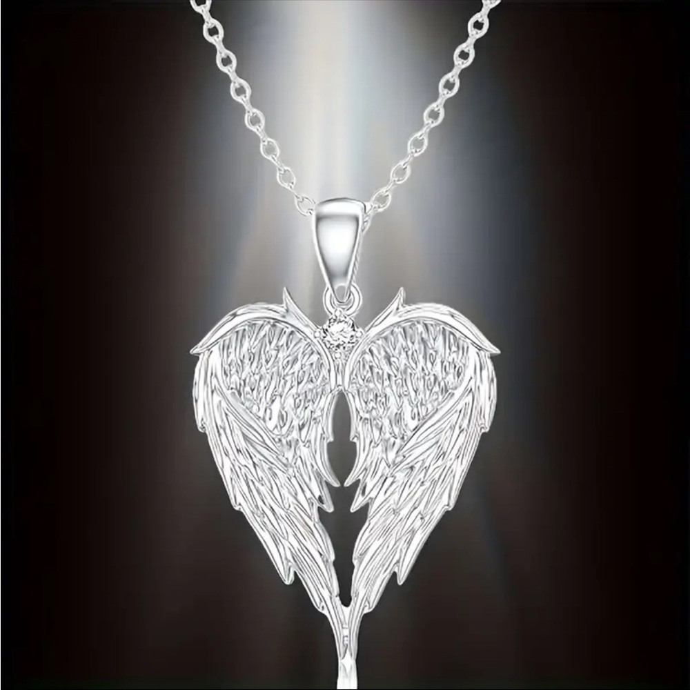 Angel Wings Necklace - Picture 3 of 6